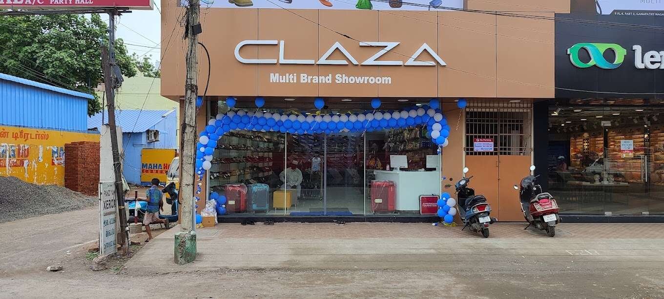 Claza multibrand showroom